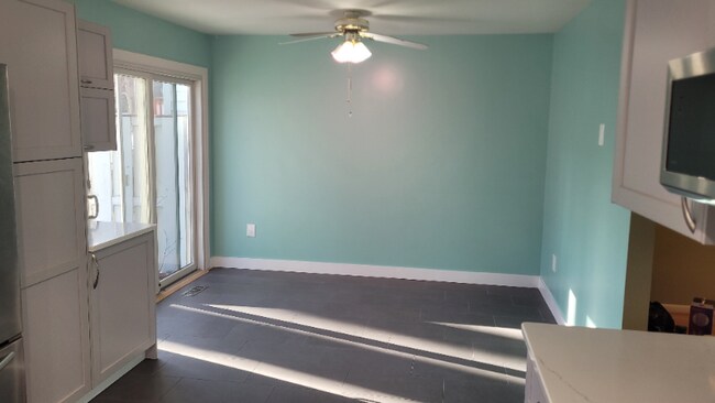 Building Photo - 11616 Summer Oak Dr