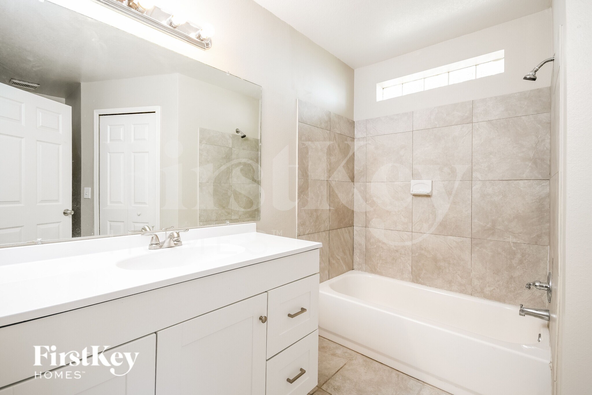 Building Photo - 3753 Dartford Dr