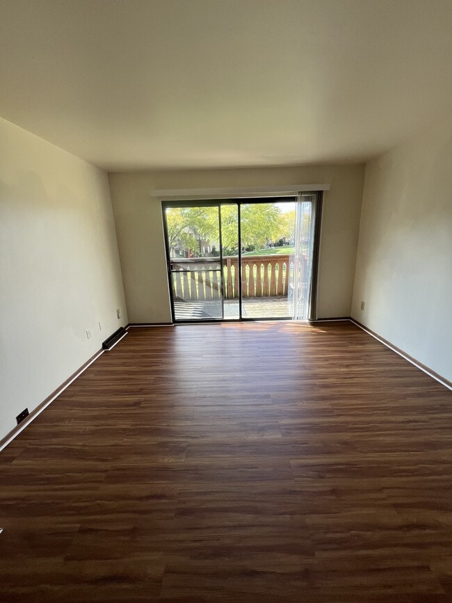 Building Photo - 7641 N 60th St