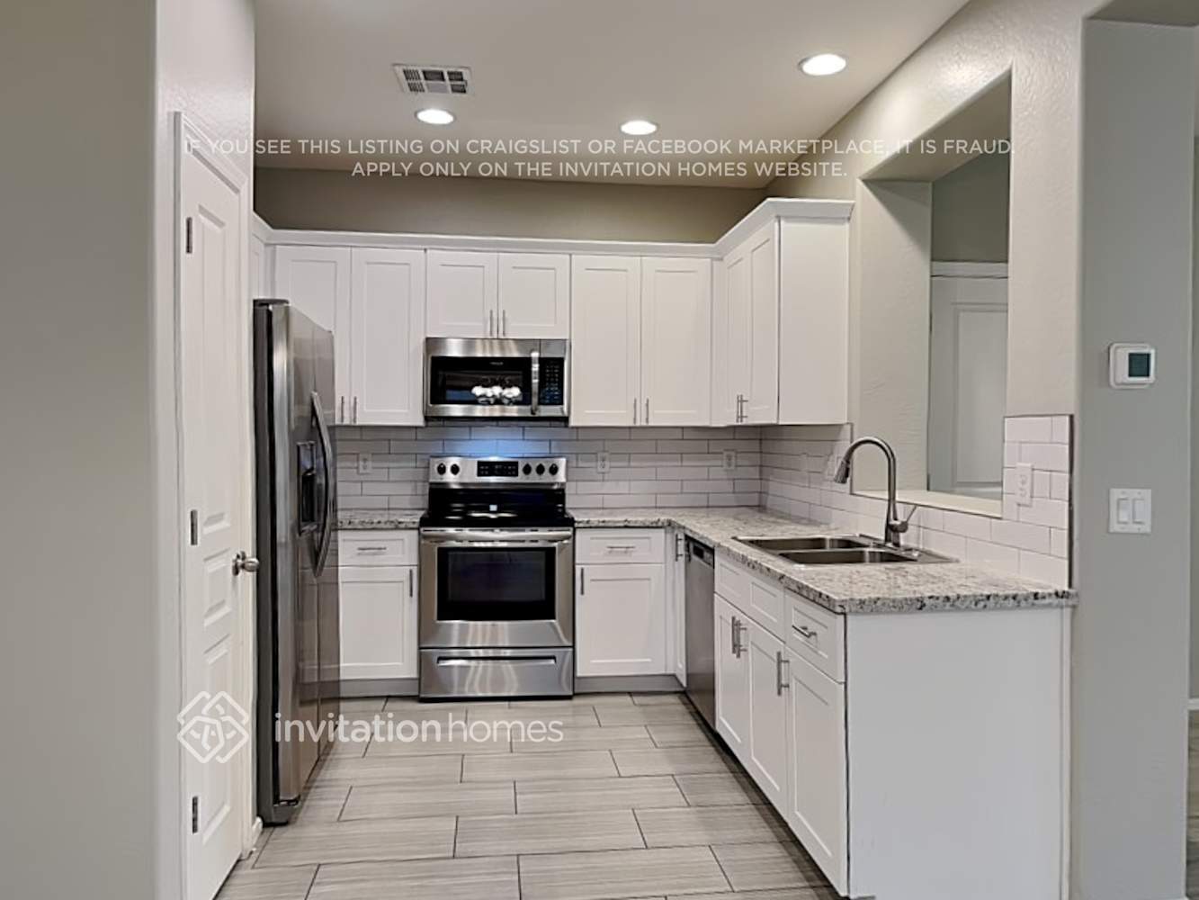 Building Photo - 3818 E Trigger Way