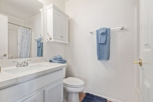 Building Photo - Inviting Home in Gated 55 Plus Community!!