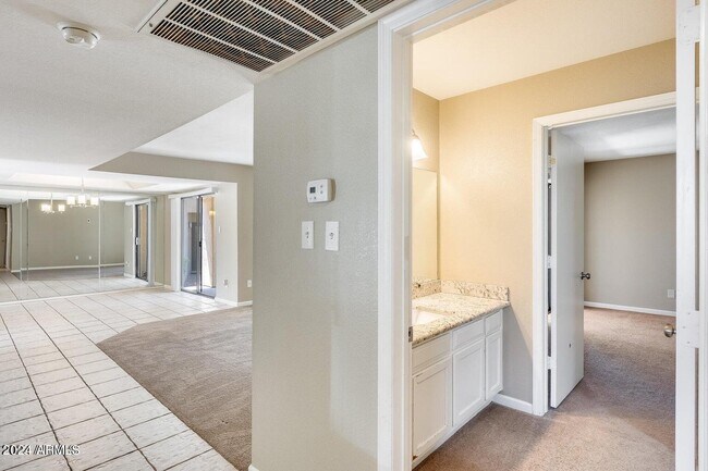 Building Photo - 9340 92ND St