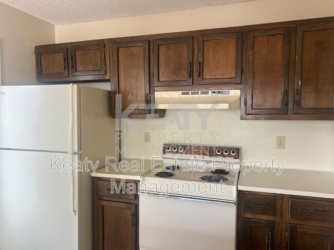Building Photo - 127 Marietta Dr