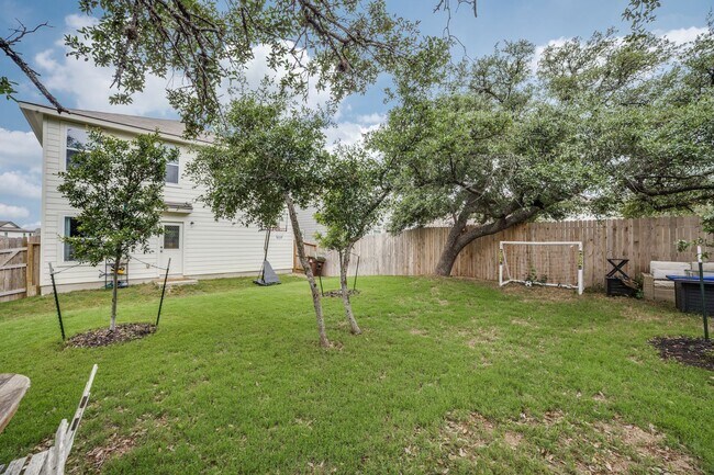 Building Photo - Beautiful 5-Bedroom Home in Riverstone at Westpointe
