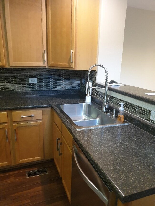 Building Photo - 28121 Sonoma Pass