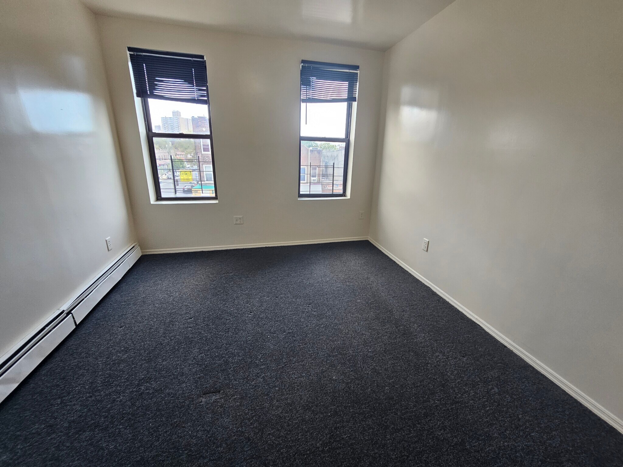 Building Photo - 1167 Willmohr St