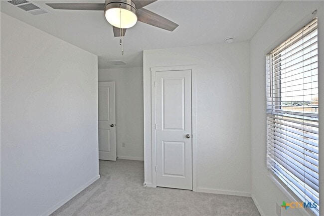 Building Photo - 5014 Winecup Cv