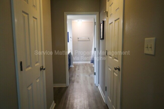 Building Photo - 5079 Cocoa Dr