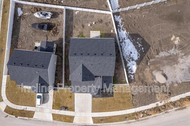 Building Photo - 766 S 850 W