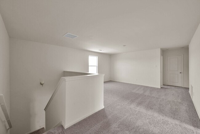 Building Photo - For Lease | 5 Bed, 4 Bath | 2,784 Sq Ft | Chapel Run Community |