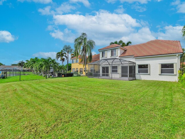 Building Photo - 2957 Oak Park Cir