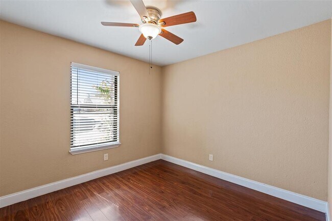 Building Photo - 4906 Tannehill Ln