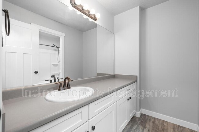Building Photo - 446 N 230 E
