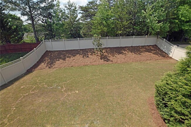 Building Photo - 76 Creekside Park Dr