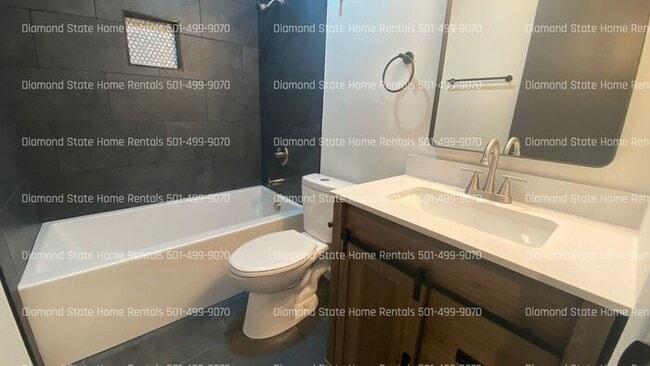 Building Photo - 9601 Labette Dr