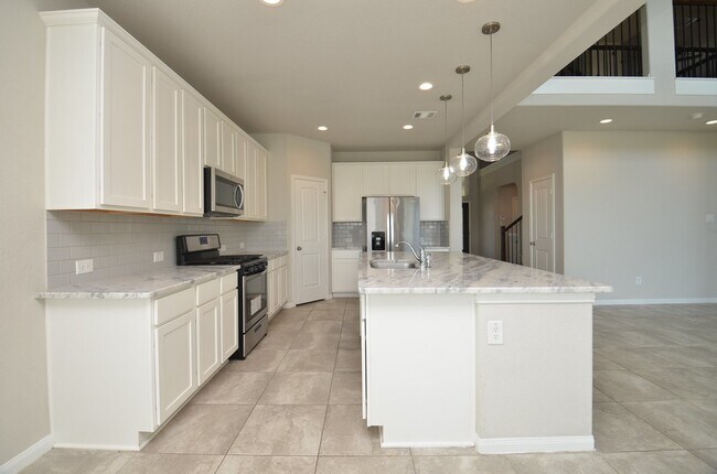 Building Photo - 3502 Gannan Lake Ct