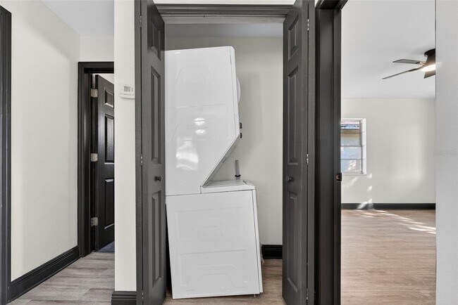 Building Photo - 2401 42nd St S