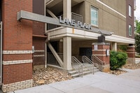 Building Photo - Lake Plaza