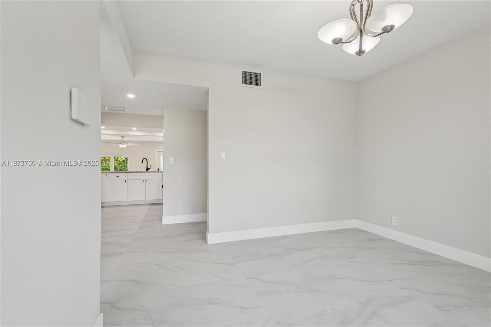 Building Photo - 20 W Tropical Way
