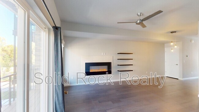 Building Photo - 1758 Creek Edge Vw