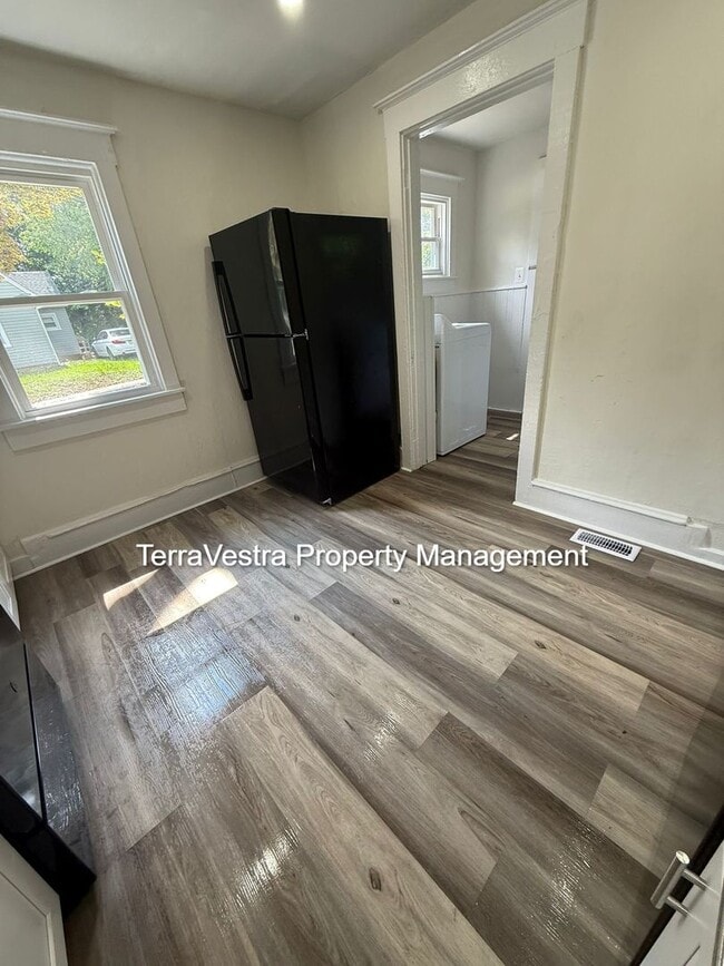 Building Photo - Single family home in Upper Deerfield!