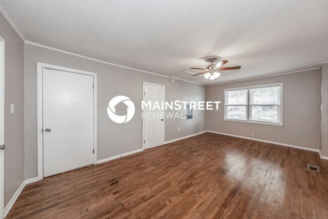 Building Photo - 3 Bedroom Pet-Friendly Home in Pinson, AL with Main Street Renewal