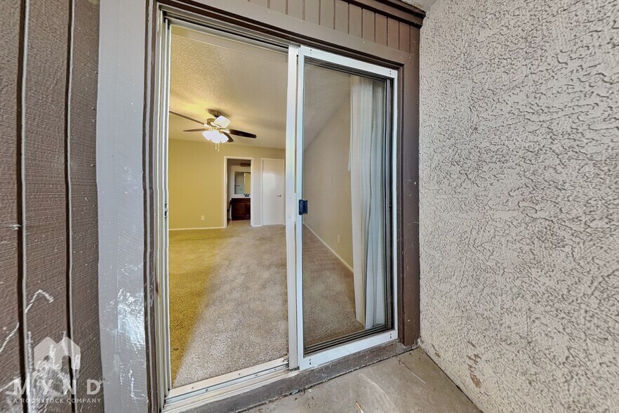 Building Photo - 4820 N 89th Ave