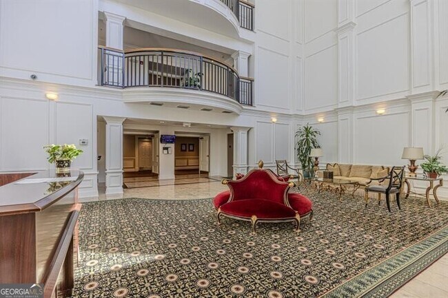 Building Photo - 3275 Lenox Rd NE