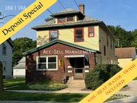 Building Photo - 209 Valley Ave NW