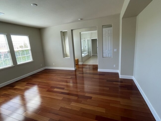 Building Photo - San Ramon 5 Bed/4.5 Bath Windemere Ranch L...