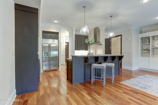 Building Photo - 605 Silverstone Rd