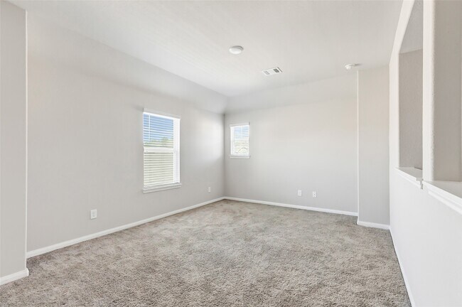 Building Photo - 2394 Tavo Trails Dr