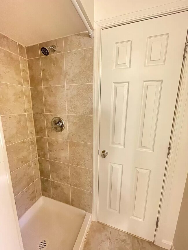 Building Photo - 12076 Prickly Ash Way