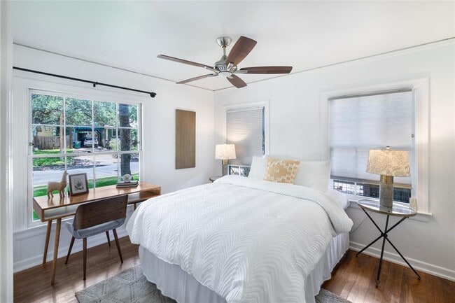 Building Photo - 1800 A Ln