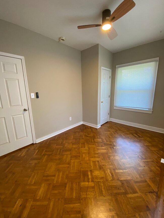 Building Photo - 309 W Whitney Ave