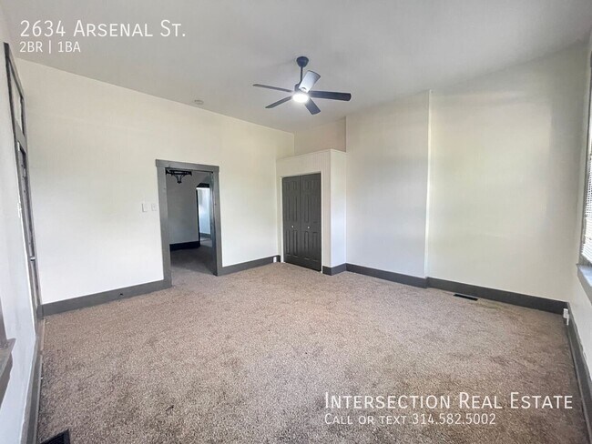 Building Photo - 2634 Arsenal St