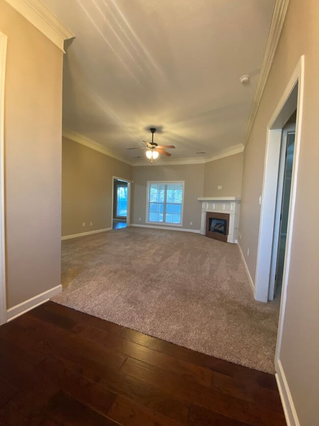 Building Photo - 64 Jeremiah Dr