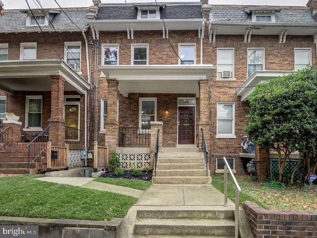 Building Photo - 4316 4th St NW