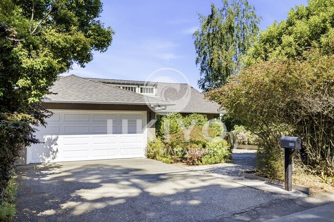Building Photo - 6809 Colton Blvd