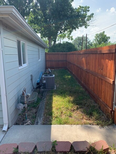 Central Heating and Air Condition! - 231 S Water St