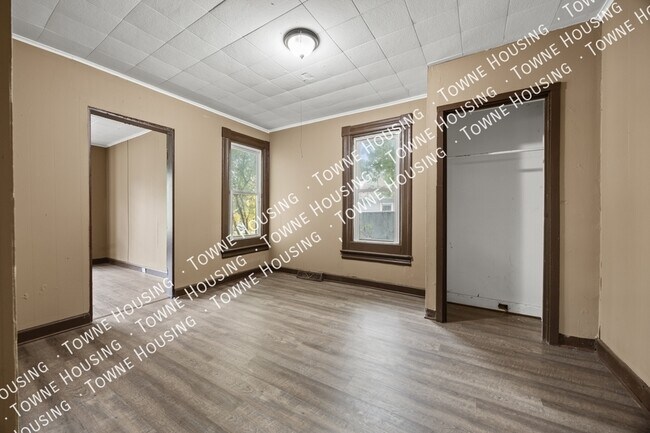 Building Photo - 1361 North Ave