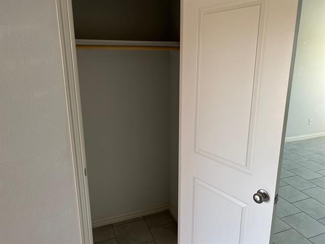 Building Photo - 304 Lead Creek Dr