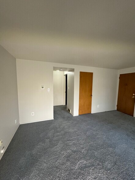 Building Photo - 905 Reed St