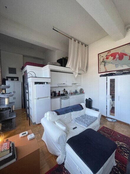 Building Photo - 70 Brookline Ave