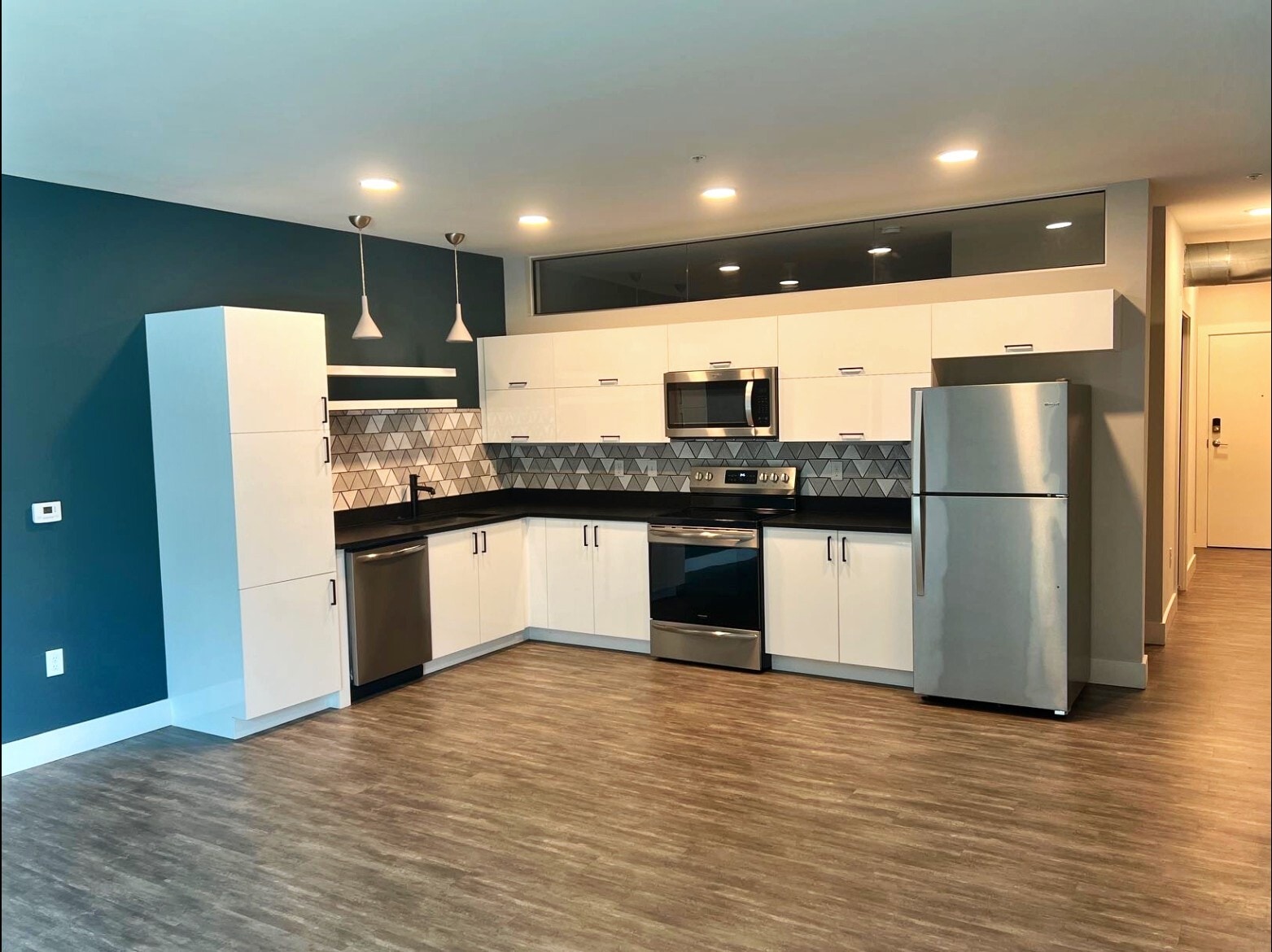 203 - Smith and High