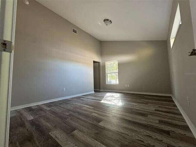 Building Photo - 16430 SE 89 Ct