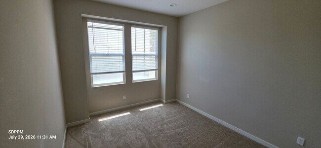 Building Photo - 4S RANCH/ DEL SUR - SAN DIEGO -  Very Nice 4 Bedroom / 4 Bath House.  AVAILABLE NOW!