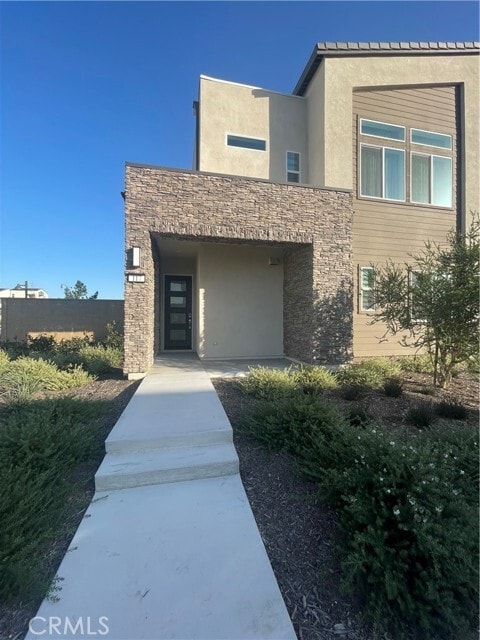 Building Photo - 117 Proctor