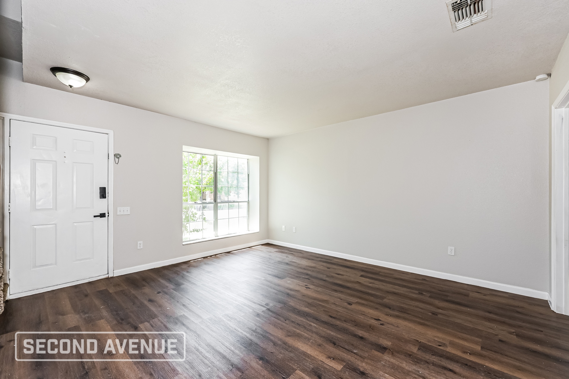 Building Photo - 2712 Creekwood Ln