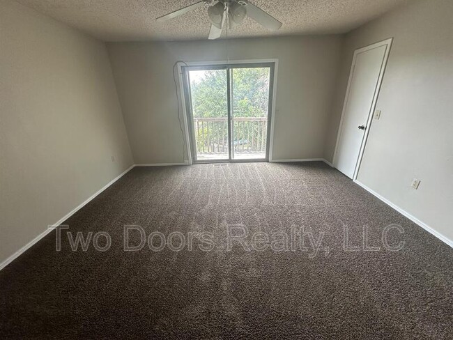 Building Photo - 6452 W Hefner Rd